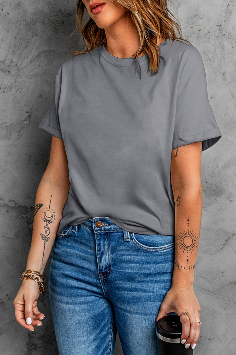 Black Solid Color Crew Neck Tee